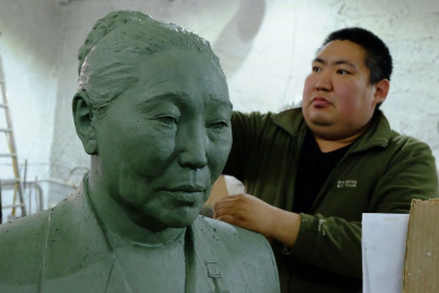 Николай Чоччасов: «Начинаю скульптуру под тяжелый рок, завершаю – под эстраду 80-х» / ЯСИА   Город Санкт-Петербург