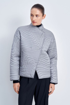 Утепленная куртка прямого силуэта