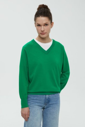 Джемпер с v-образным вырезом