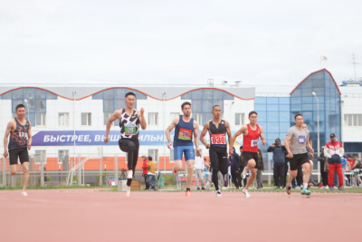 Новый король стометровки. Нюрбинец Айаал Иванов стал чемпионом Якутии / Дьулустаан Сергеев   