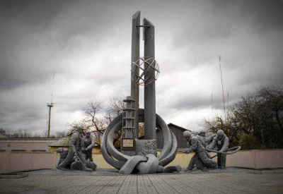 26 апреля благодарят ликвидаторов аварии на Чернобыльской АЭС / ЯСИА   