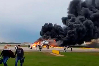 Жительница Мурманска за два дня до катастрофы сдала билет на сгоревший в Шереметьево лайнер / ЯСИА   Город Москва