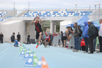 Лучших прыгунов турнира памяти Анатолия Добрянцева наградят денежными призами / Дьулустаан Сергеев   