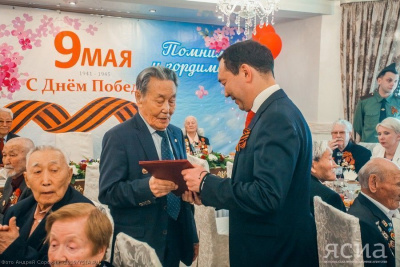 «Подвиг ветеранов нас вдохновляет»: Глава Якутии встретился с участниками войны / Григорий Фоменко   Республика Саха (Якутия)