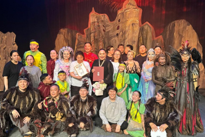 Этно-мюзикл «Багровое солнце» Театра эстрады Якутии показали в Казани / ЯСИА   