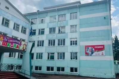 В Нерюнгри к новому учебному году завершат ремонт школы №1 / ЯСИА   