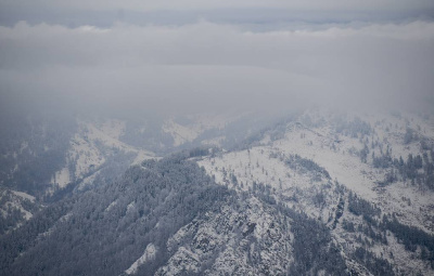 Семь туристов погибли при сходе лавины на Алтае / ЯСИА   