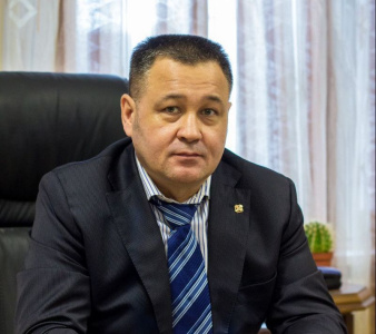 Станислав Цюхцинский: За прорывным решением стоит огромная работа всех ветвей власти / ЯСИА   