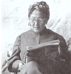 В Нацбиблиотеке презентуют «Страшные истории, поведанные Ириной Максимовой» / ЯСИА   