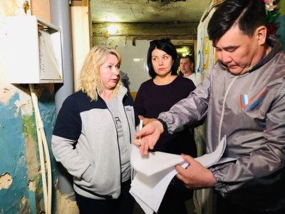 Жители аварийного дома по улице 50 лет Советской Армии обратились в ОНФ / Иван Евсеев   