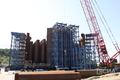 Ленский мост: прогресс на 5%, платный въезд для грузовых машин и уникальные методы строительства / Нарыйа Пахомова   