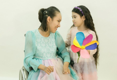 Детский театр-студия приглашает на премьеру инклюзивного спектакля «Цветик-Семицветик» / ЯСИА   