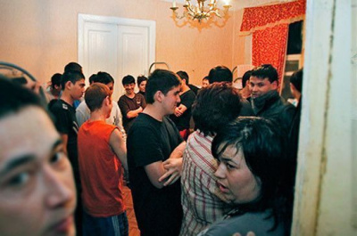 Роспотребнадзор предложил создать базу данных о здоровье трудовых мигрантов / ЯСИА   