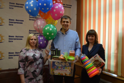 В Южно-Якутских электрических сетях прошла неделя детских акций / ЯСИА  Алданский Республика Саха (Якутия)