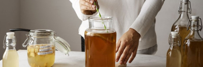 Чайный гриб оказался полезен для людей с ожирением /    