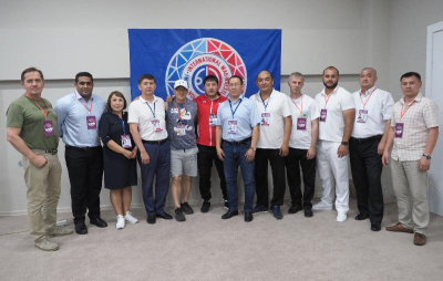 Совещание коллег по мас-рестлингу в Баку / Лена Томская   