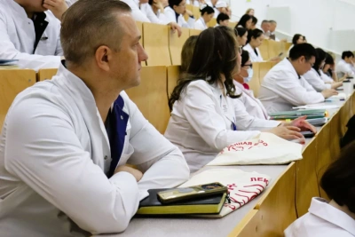 Вопросы лекарственной безопасности рассмотрели на межрегиональной конференции в Якутии / ЯСИА   Республика Саха (Якутия)