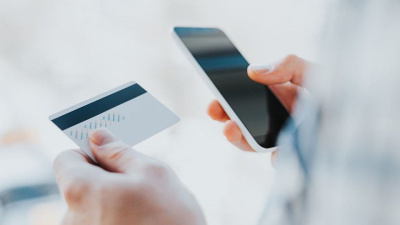 Никогда не разговаривайте с незнакомцами: МВД предупредило о новых способах мошенничества / ЯСИА   