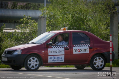 Якутские таксисты соревнуются в мастерстве вождения / Артемий Грошев   Республика Саха (Якутия)