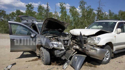 На автодороге «Колыма» произошло лобовое столкновение автомобилей / ЯСИА   