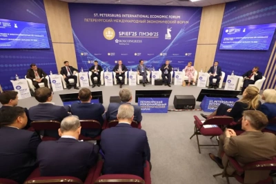 Якутия подписала 21 соглашение на 58 млрд рублей на ПМЭФ-2025 / ЯСИА   
