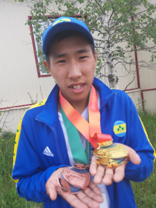 Нестандартный чемпион Михаил Соловьев, или Как обстоятельства мешают победить  / Георгий Татаринов   