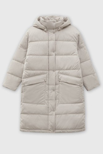 Утепленное пальто с капюшоном