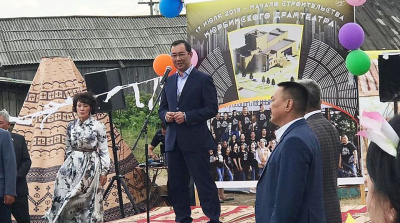 В Нюрбе забили первую сваю в основание нового здания драмтеатра / ЯСИА   