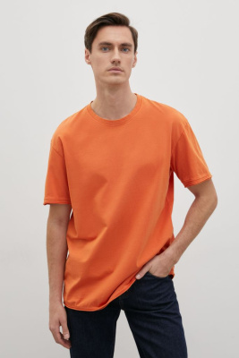 Базовая футболка