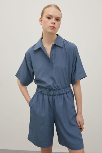 Рубашка женская свободного силуэта с отложным воротничком