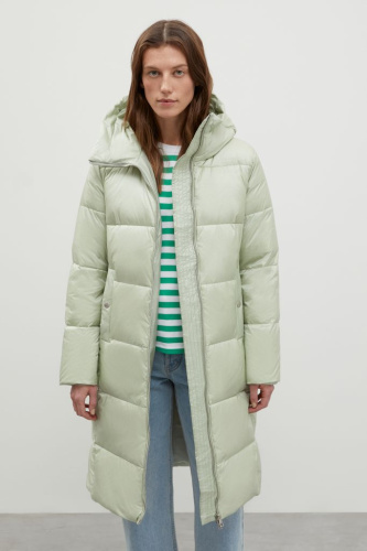 Стеганое пуховое пальто с капюшоном