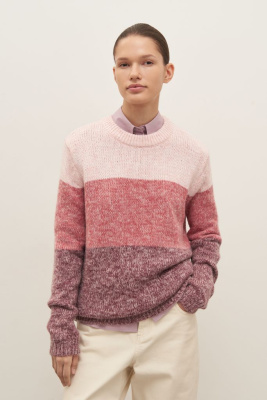 Джемпер с верблюжьей шерстью