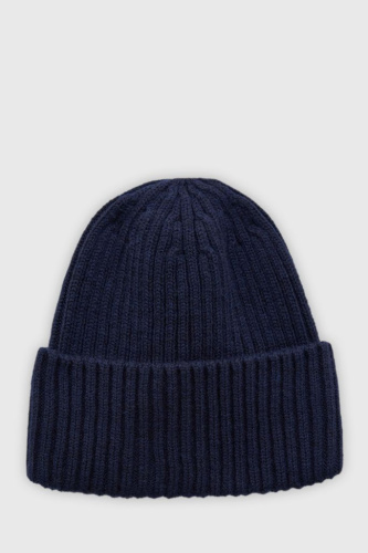 Шапка из шерсти