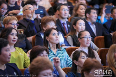 Учителя консолидируются. В Якутии готовятся к августовскому совещанию работников образования / ЯСИА   Республика Саха (Якутия)