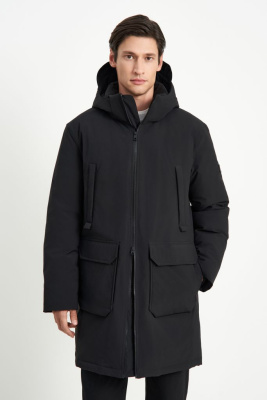 Пуховое пальто с накладными карманами