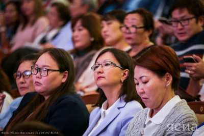 Консолидация ради блага будущего поколения. Педагоги Якутии об Августовском совещании / Ольга Старостина   Республика Саха (Якутия)