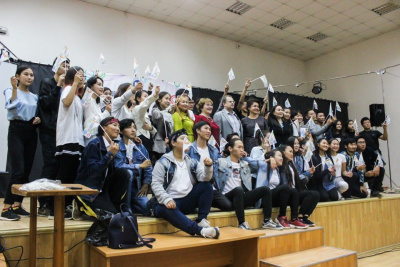 В добрый путь! В Якутске проводили первокурсников, поступивших в центровузы / Ольга Старостина Якутск Якутск Республика Саха (Якутия)