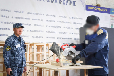 Осужденные Якутии изготавливают мебель для общежитий участников Игр Манчаары / ЯСИА   