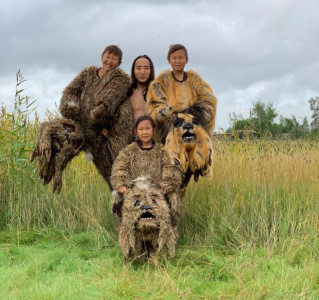 В съемках второй части сказки «Бэйбэрикээн» принял участие якутянин с уникальной внешностью / ЯСИА   Республика Саха (Якутия)