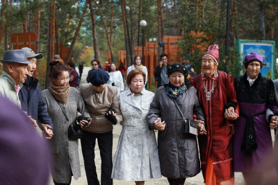 На праздничный осуохай в Якутске вышли лучшие запевалы республики / Вероника Аммосова Якутск Якутск Республика Саха (Якутия)