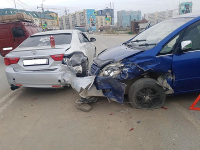 За минувшие сутки в Якутске произошло два ДТП с пострадавшими / ЯСИА Якутск Якутск Республика Саха (Якутия)