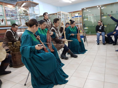 В Якутске открылась выставка, посвященная столетию со дня рождения Прокопия Слепцова / Дьулус Борочков Якутск Якутск Республика Саха (Якутия)