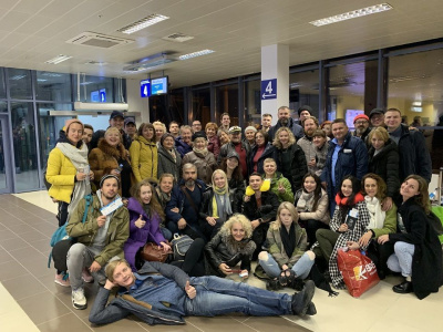 Прилетели! На гастролях Русского драмтеатра в Магадане уже назначены дополнительные спектакли / ЯСИА   