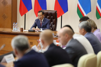 Глава Якутии провел заседание Совета по местному самоуправлению / ЯСИА   