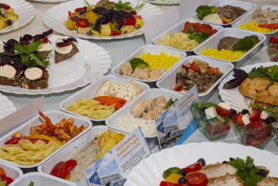 Аэропорт «Якутск» обновил меню бортового питания / ЯСИА   Республика Саха (Якутия)