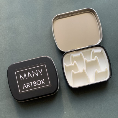 Палетка для красок "Котики" 6х5 см, цвет черный, пластик белый