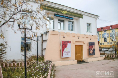 Фестивали, гастроли, награды. Как проходит Год театра для якутского ТЮЗа / Вероника Аммосова   Республика Саха (Якутия)