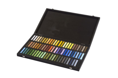 Набор пастели сухой Blockx "Небо и времена года" 72 цвета, в деревянном ящике