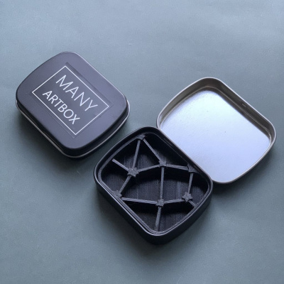 Палетка для красок "Звезды" 6х5 см, цвет черный, пластик черный