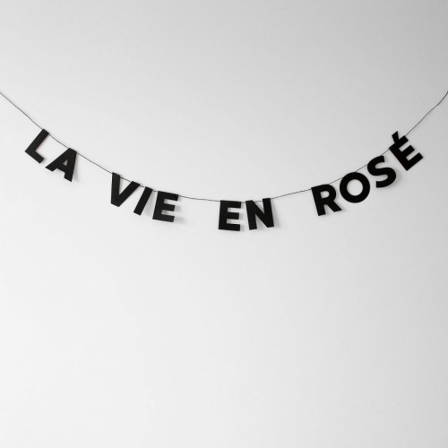 Гирлянда "LA VIE EN ROS?"